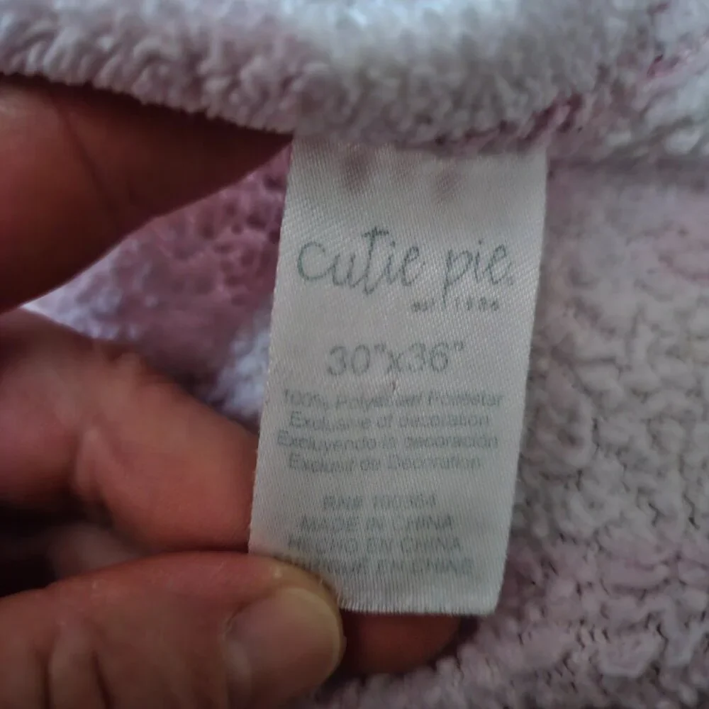 Cutie Pie Pink White Clouds Fleece Baby Blanket Sky Girl Rain 30x36 READ AS IS